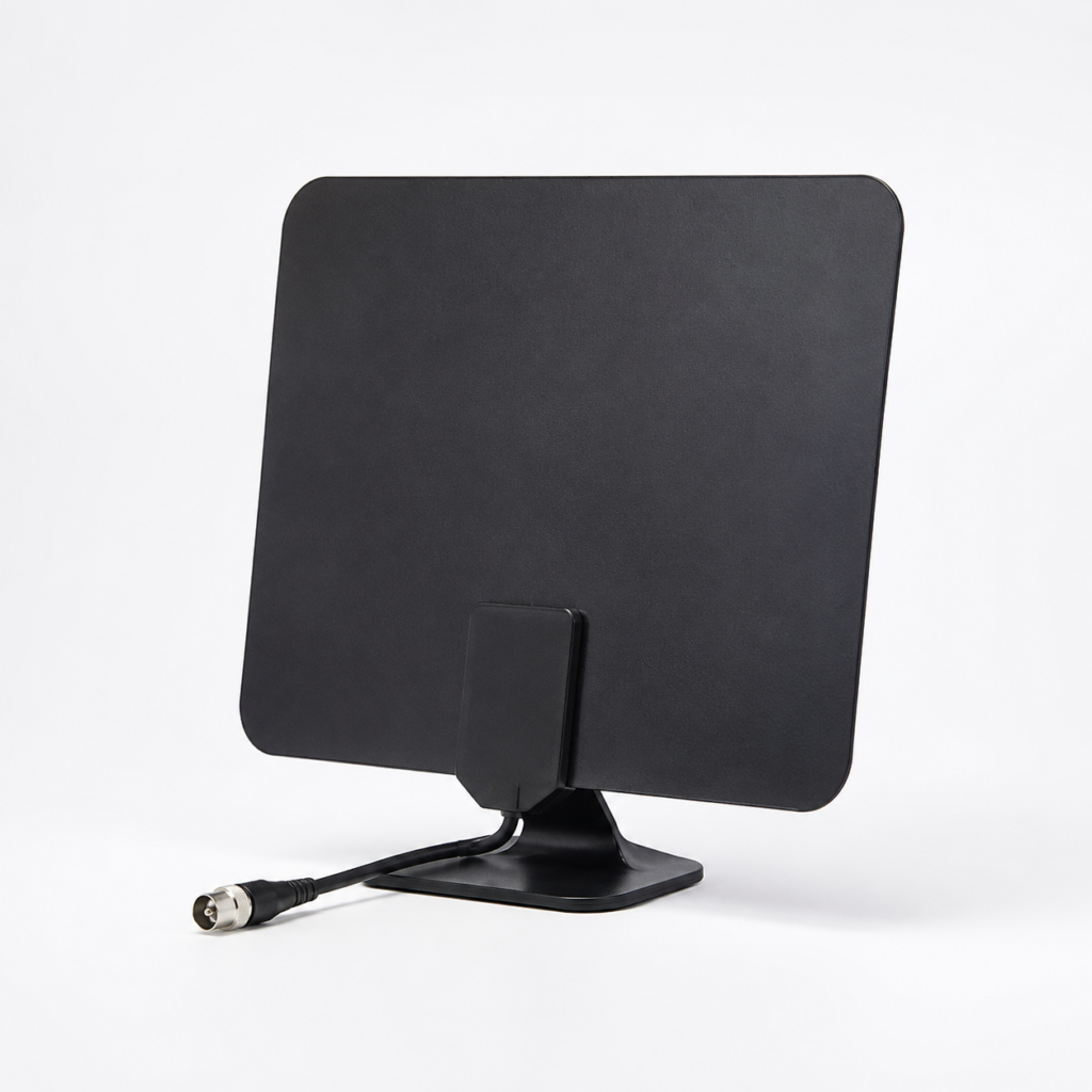 Slim indoor HDTV antenna